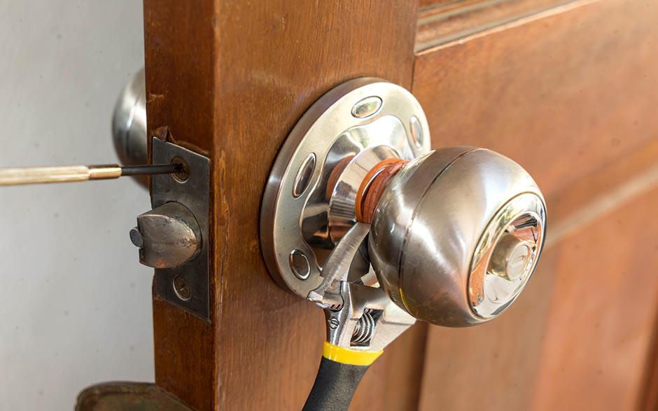 changer serrure porte blindée hlm Aubergenville